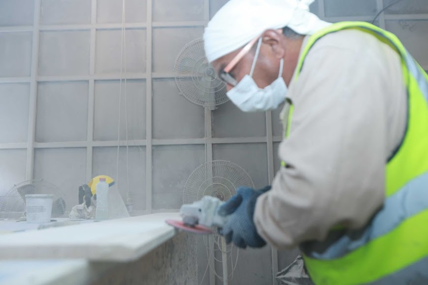 Hand Polishing / Profile Making